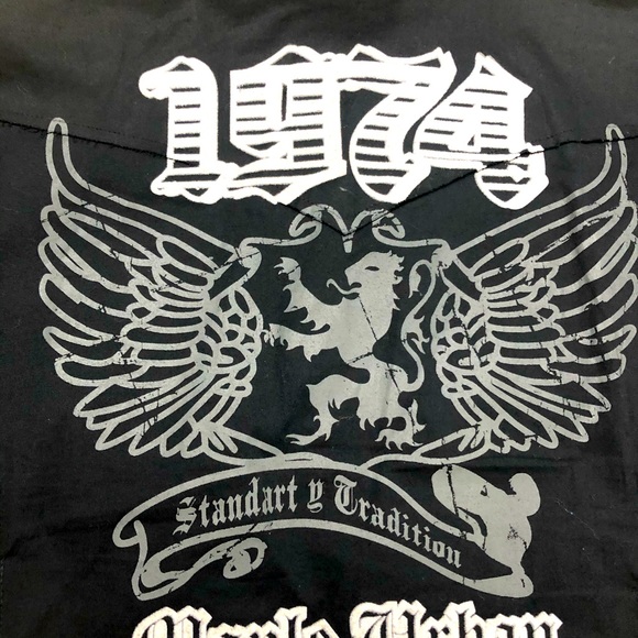 Toronto Maple Leafs Short Sleeve Button Up Shirt M - Picture 3 of 10